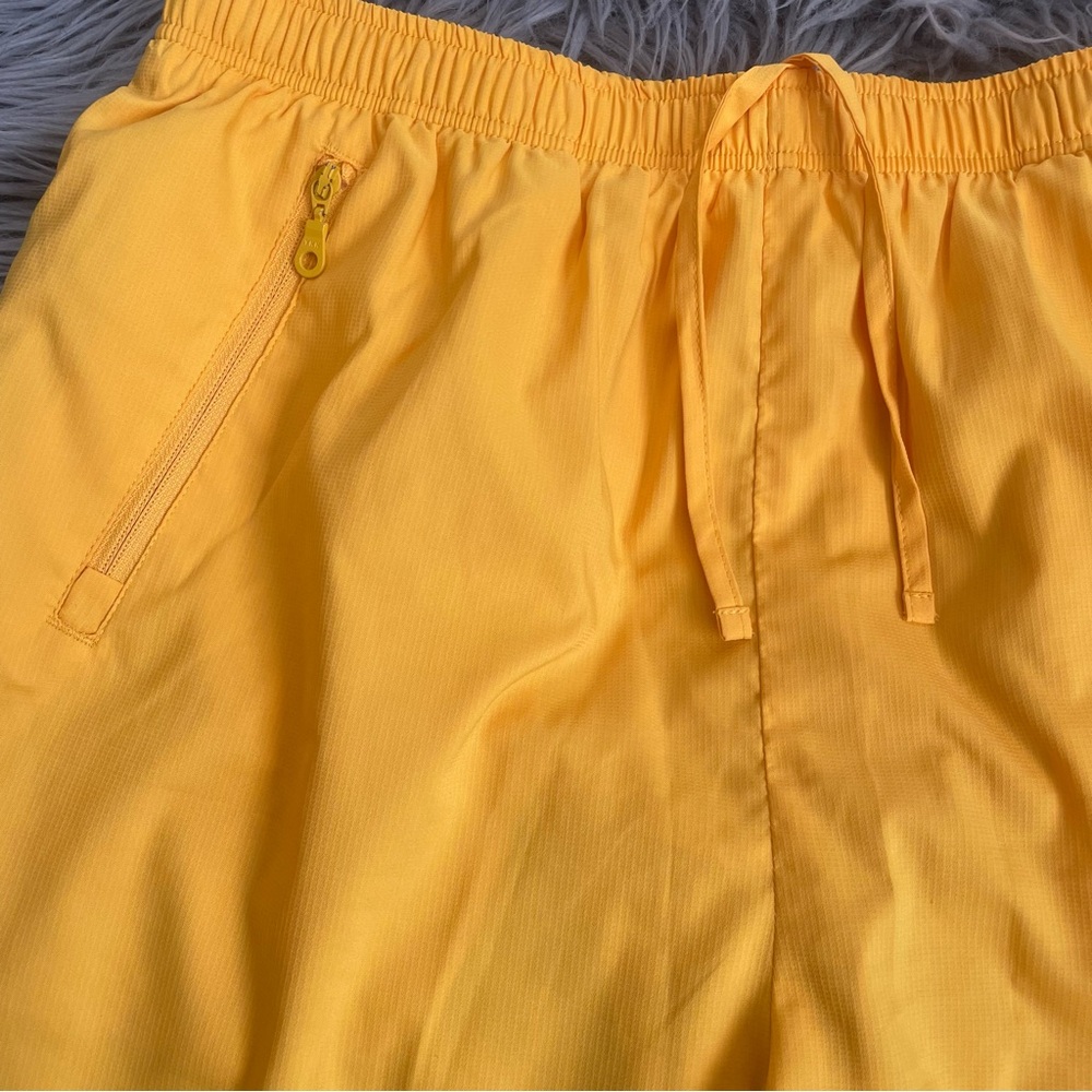 GIRLFRIEND COLLECTIVE citrine gazelle short - Picture 8 of 8